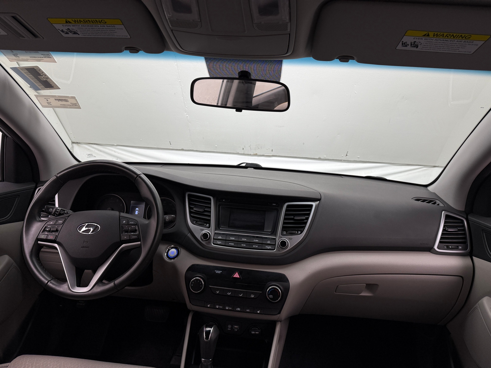 Thumbnail: 2017 Hyundai Tucson - 3