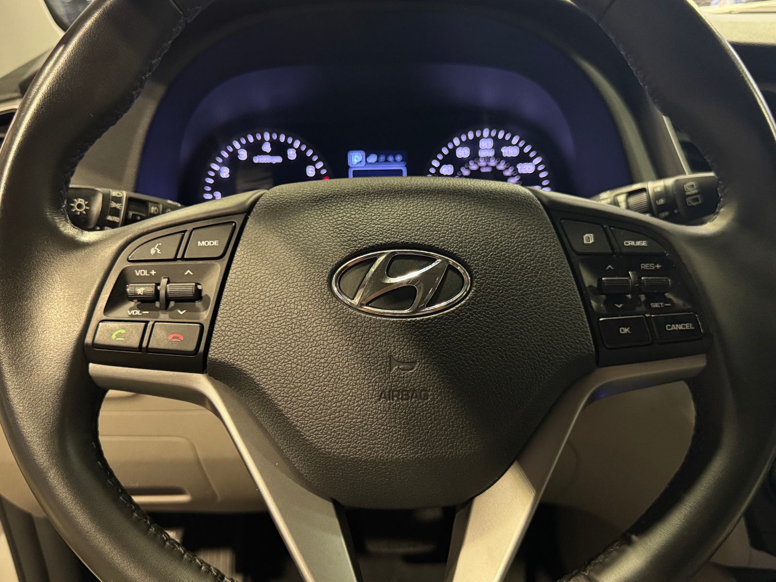 Thumbnail: 2017 Hyundai Tucson - 5
