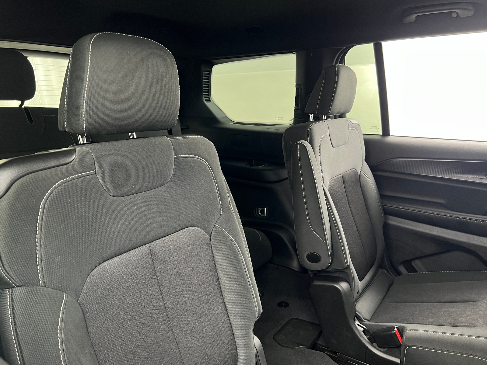 Thumbnail: 2025 Jeep Grand Cherokee L - 6