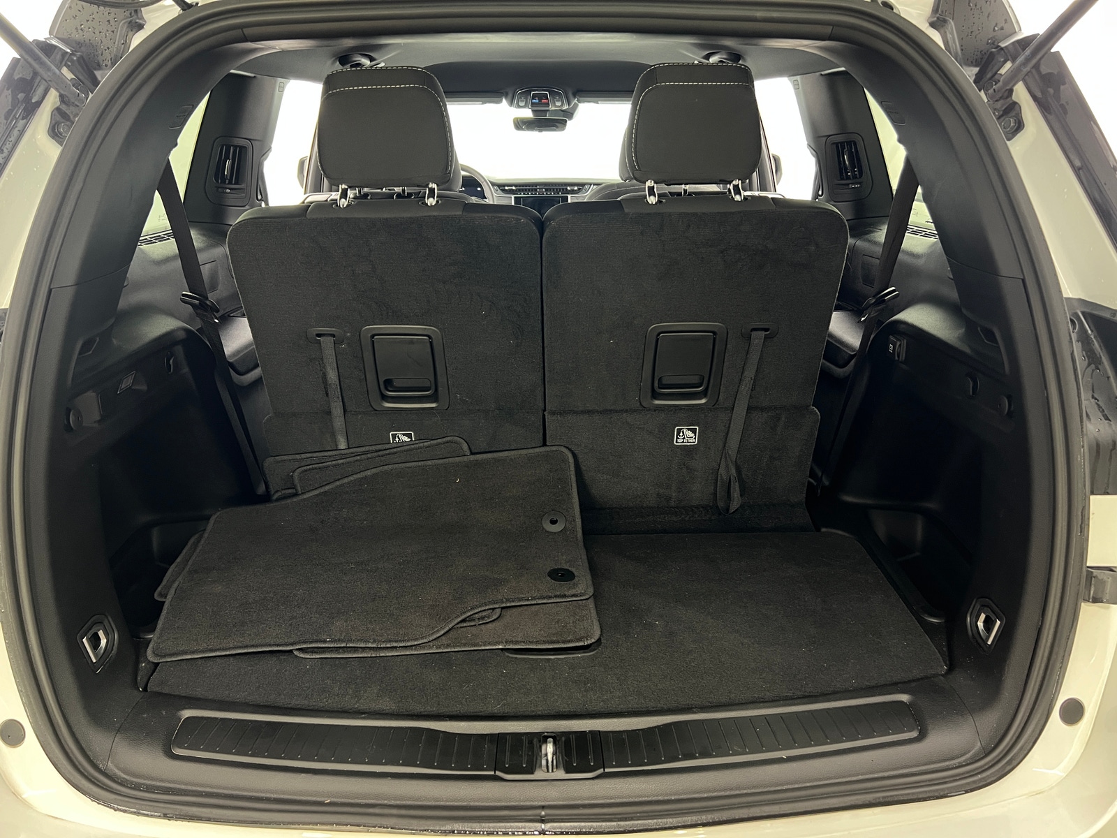 Thumbnail: 2025 Jeep Grand Cherokee L - 7