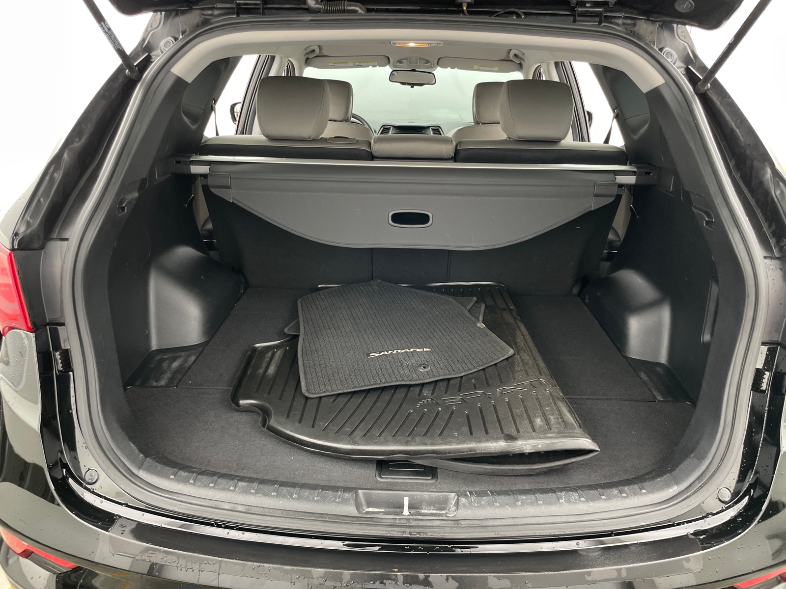 Thumbnail: 2017 Hyundai Santa Fe - 7