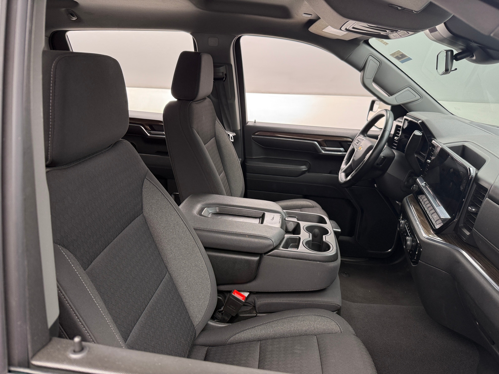 Thumbnail: 2024 Chevrolet Silverado 1500 - 2