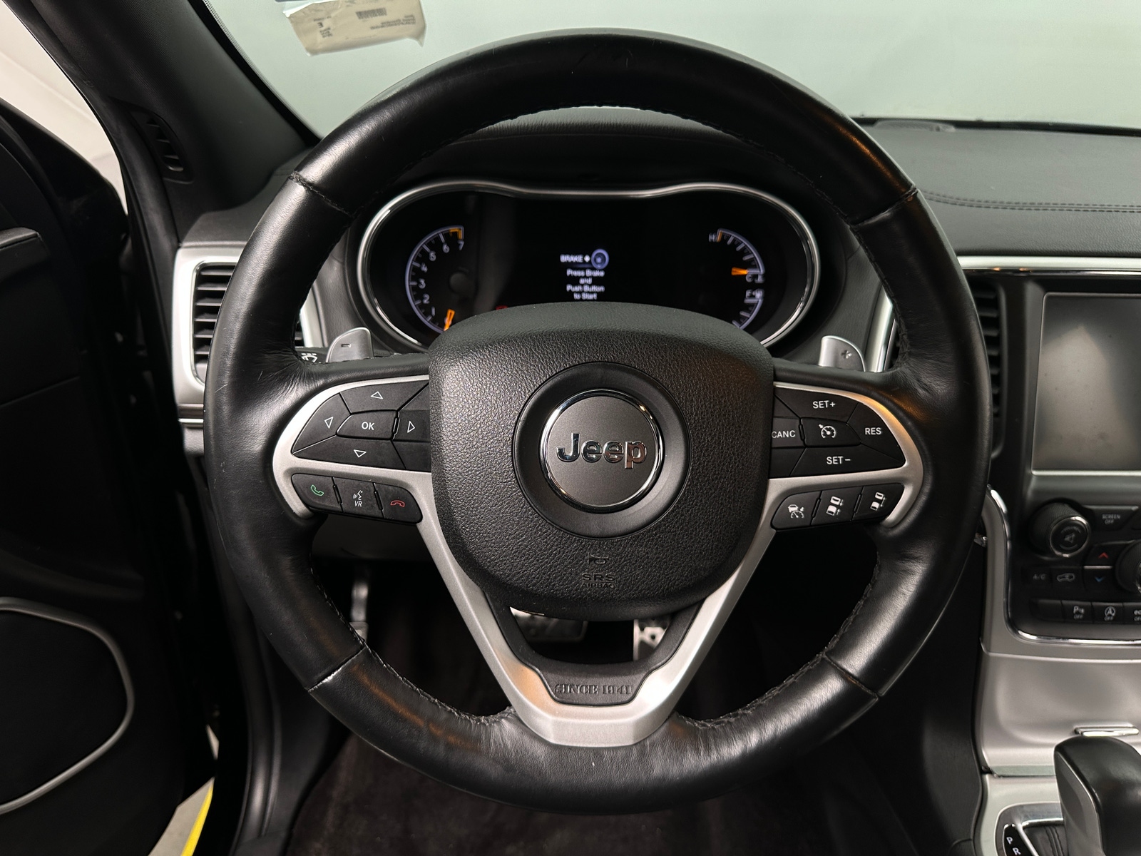Thumbnail: 2016 Jeep Grand Cherokee - 4