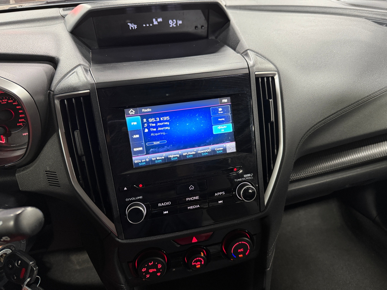 Thumbnail: 2019 Subaru Crosstrek - 4
