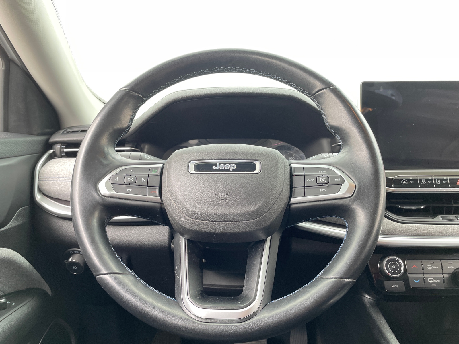 Thumbnail: 2022 Jeep Compass - 5