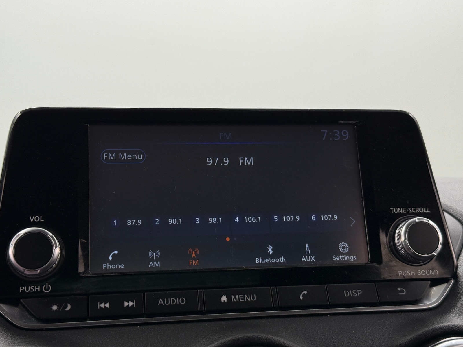 Thumbnail: 2021 Nissan Sentra - 4