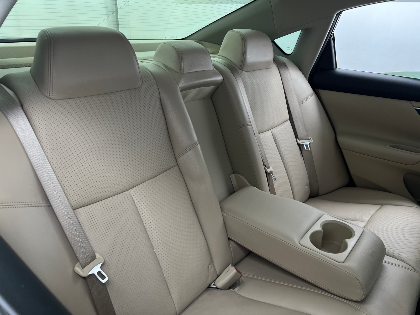 Thumbnail: 2017 Nissan Altima - 5