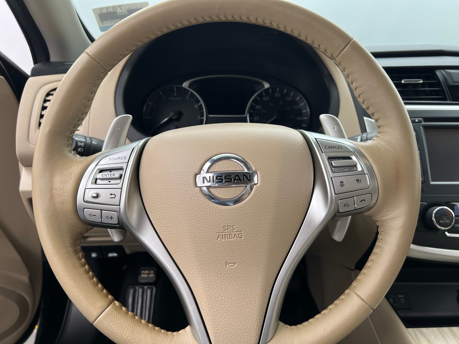 Thumbnail: 2017 Nissan Altima - 4