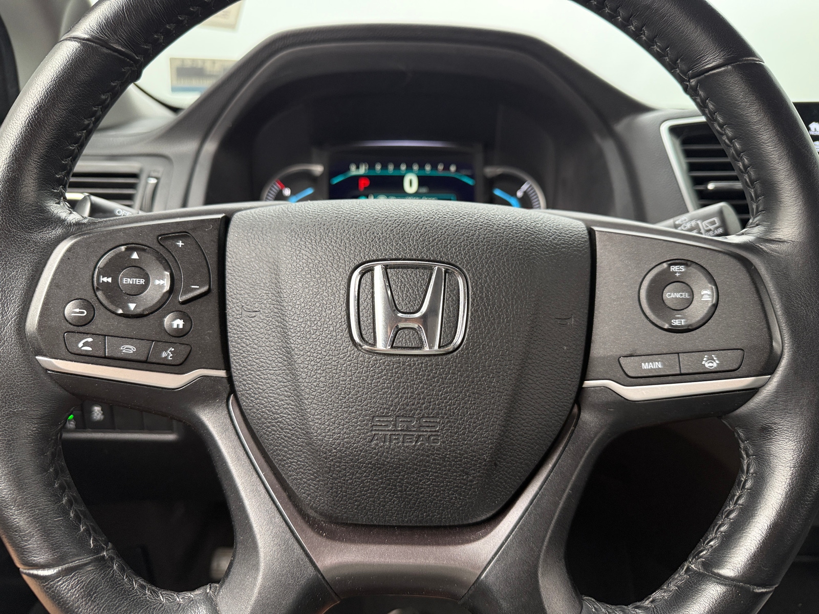 Thumbnail: 2019 Honda Pilot - 4