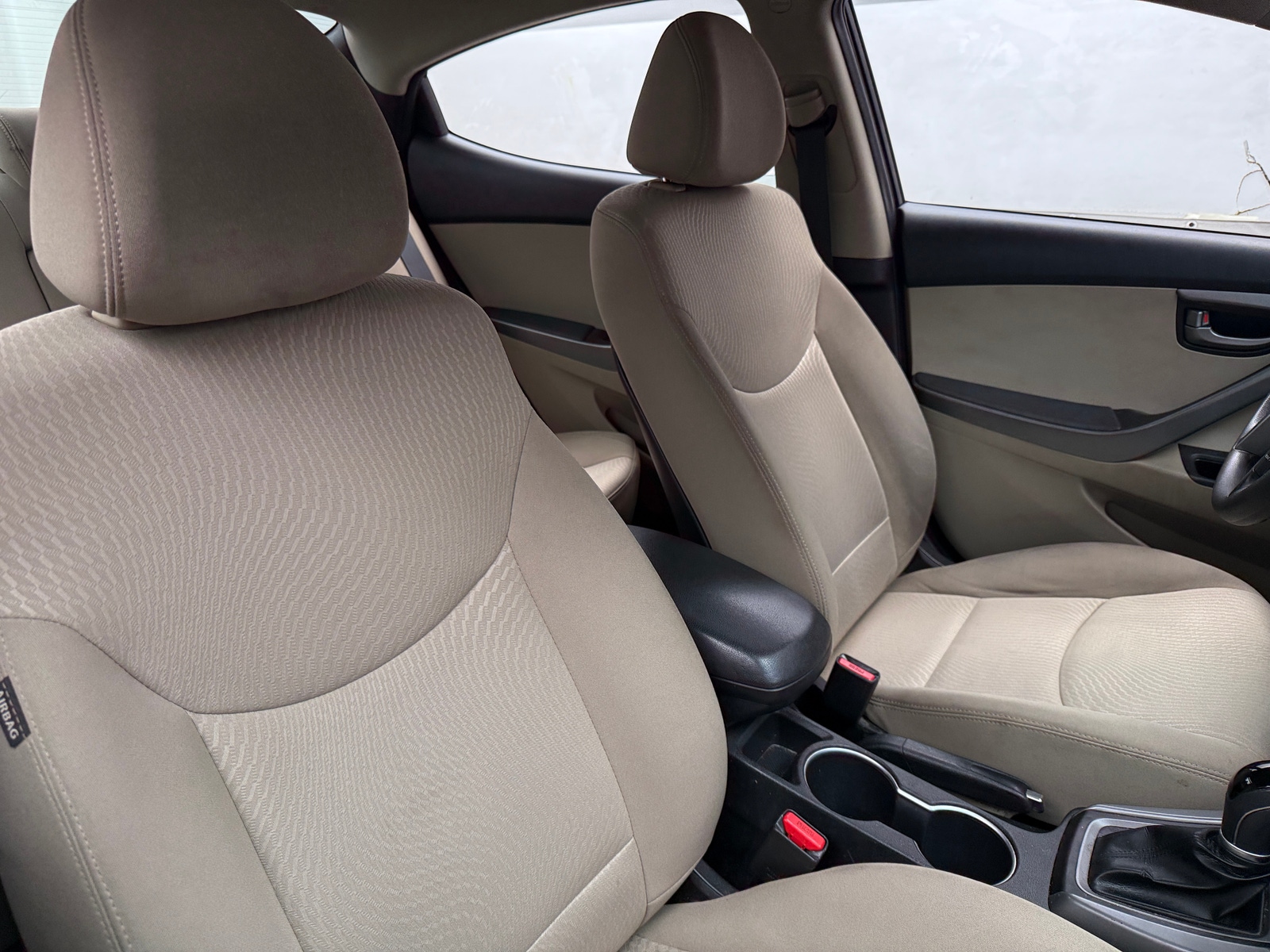 Thumbnail: 2016 Hyundai Elantra - 2