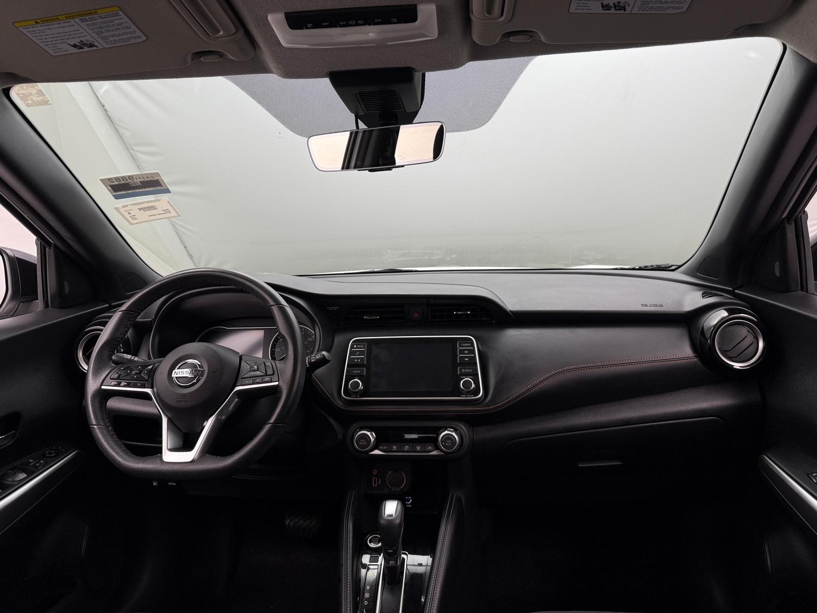 Thumbnail: 2020 Nissan Kicks - 3