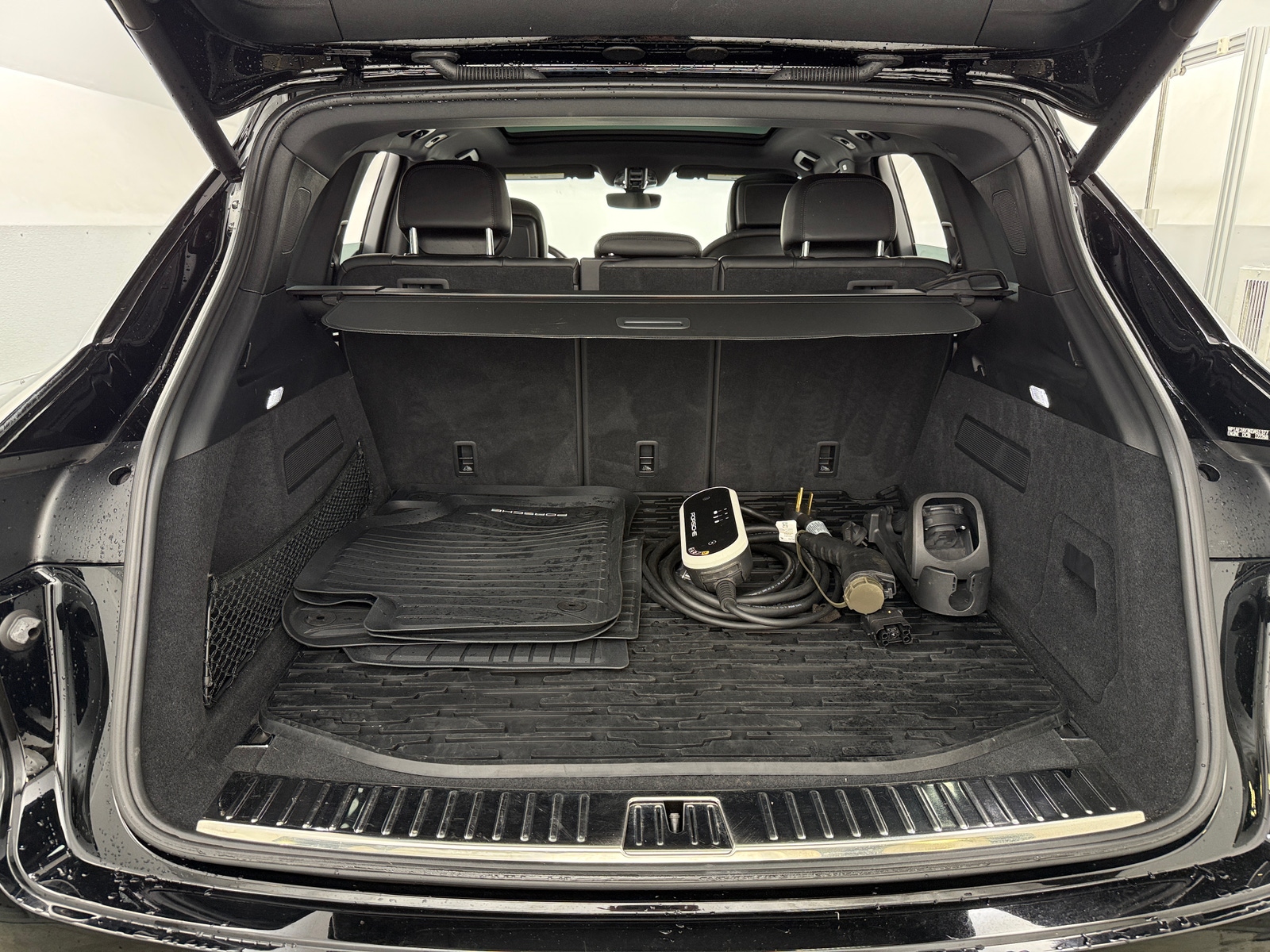 Thumbnail: 2019 Porsche Cayenne - 6