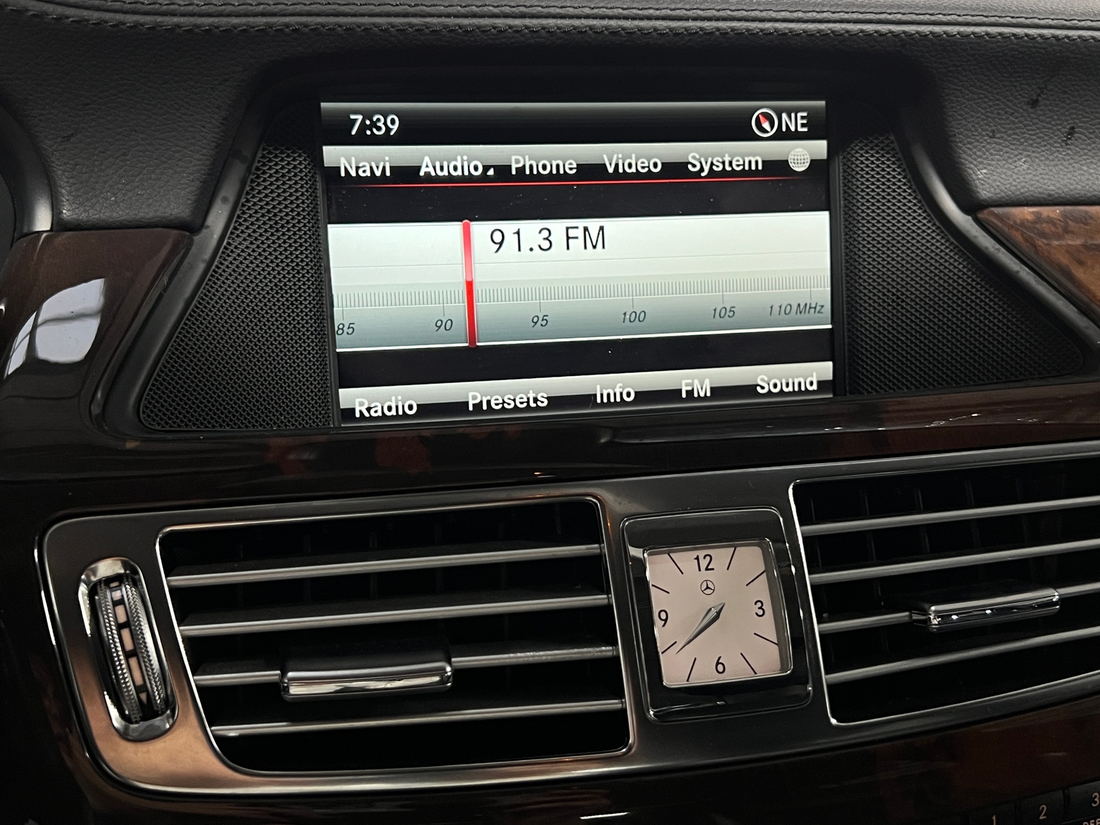 Thumbnail: 2014 Mercedes-Benz CLS - 2