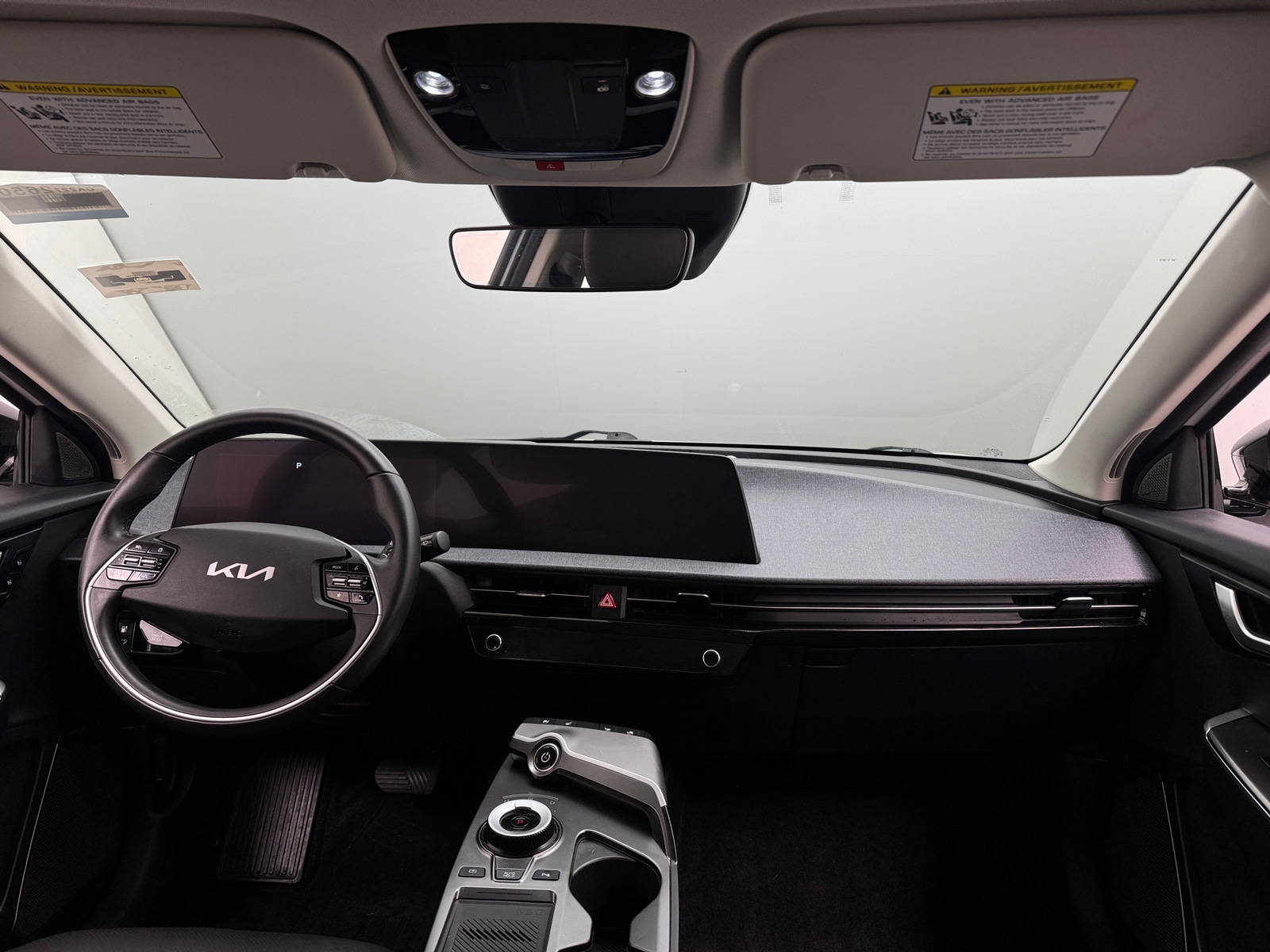 Thumbnail: 2023 Kia EV6 - 2