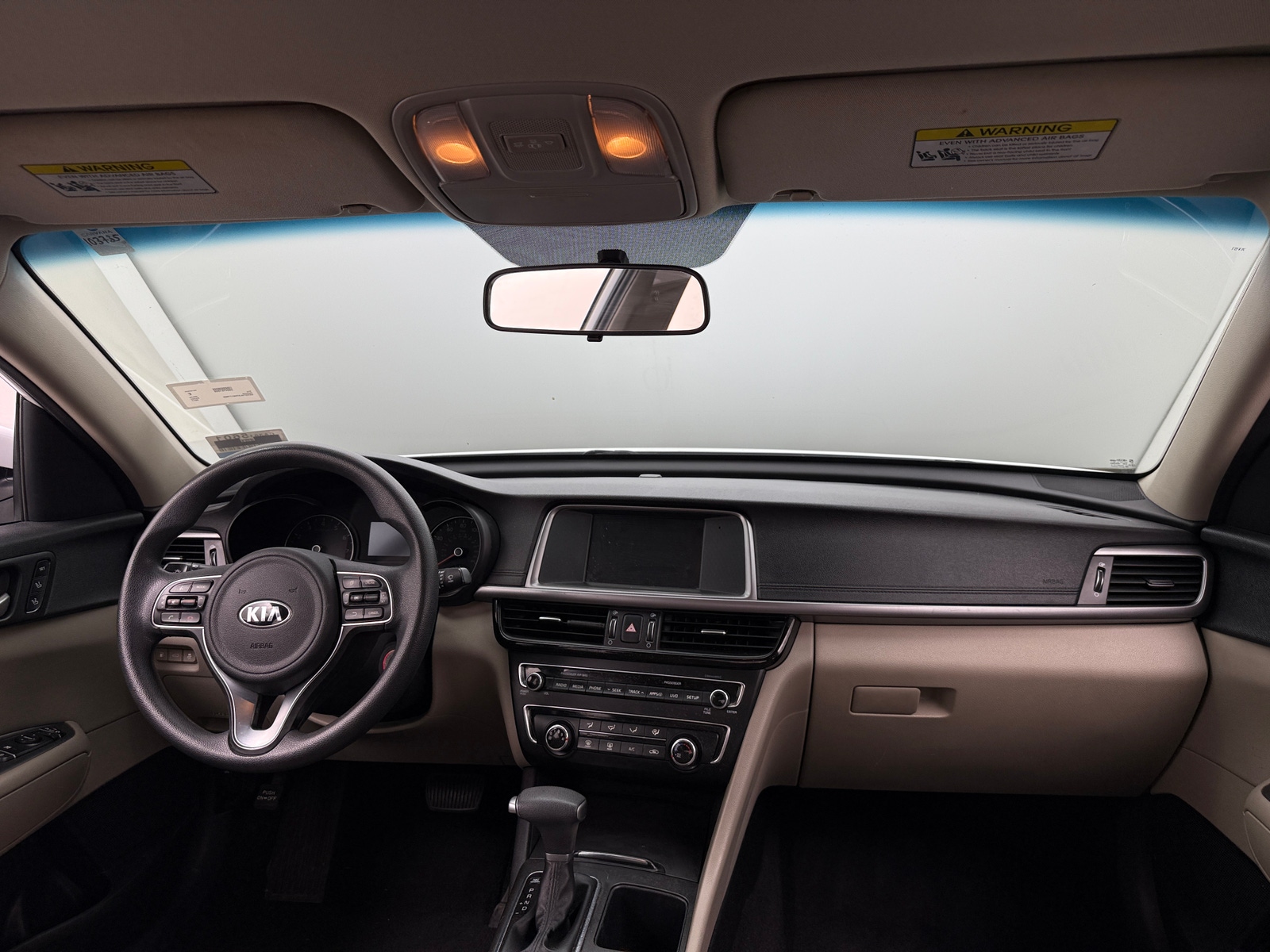 Thumbnail: 2017 Kia Optima - 3