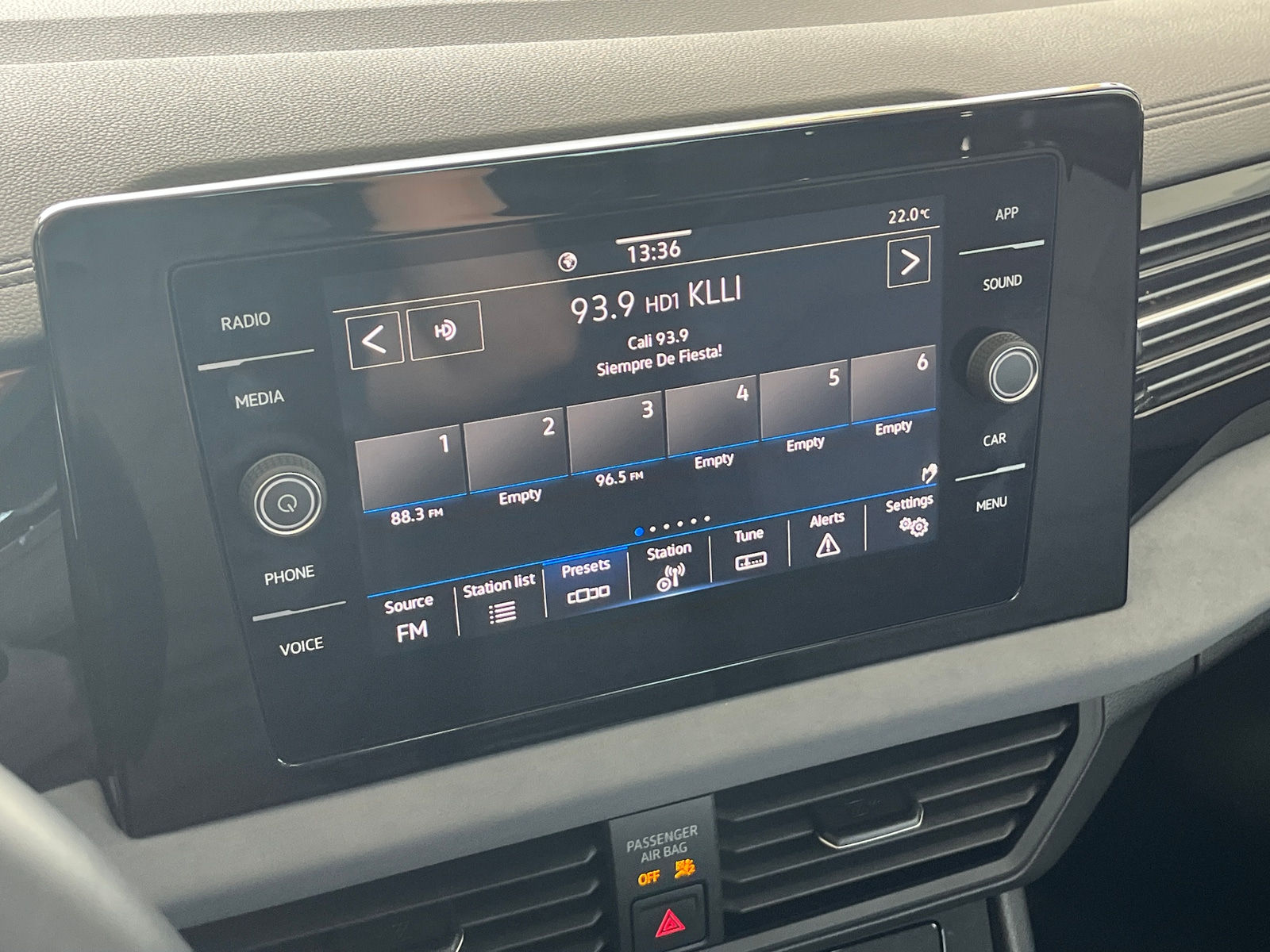Thumbnail: 2025 Volkswagen Jetta - 4