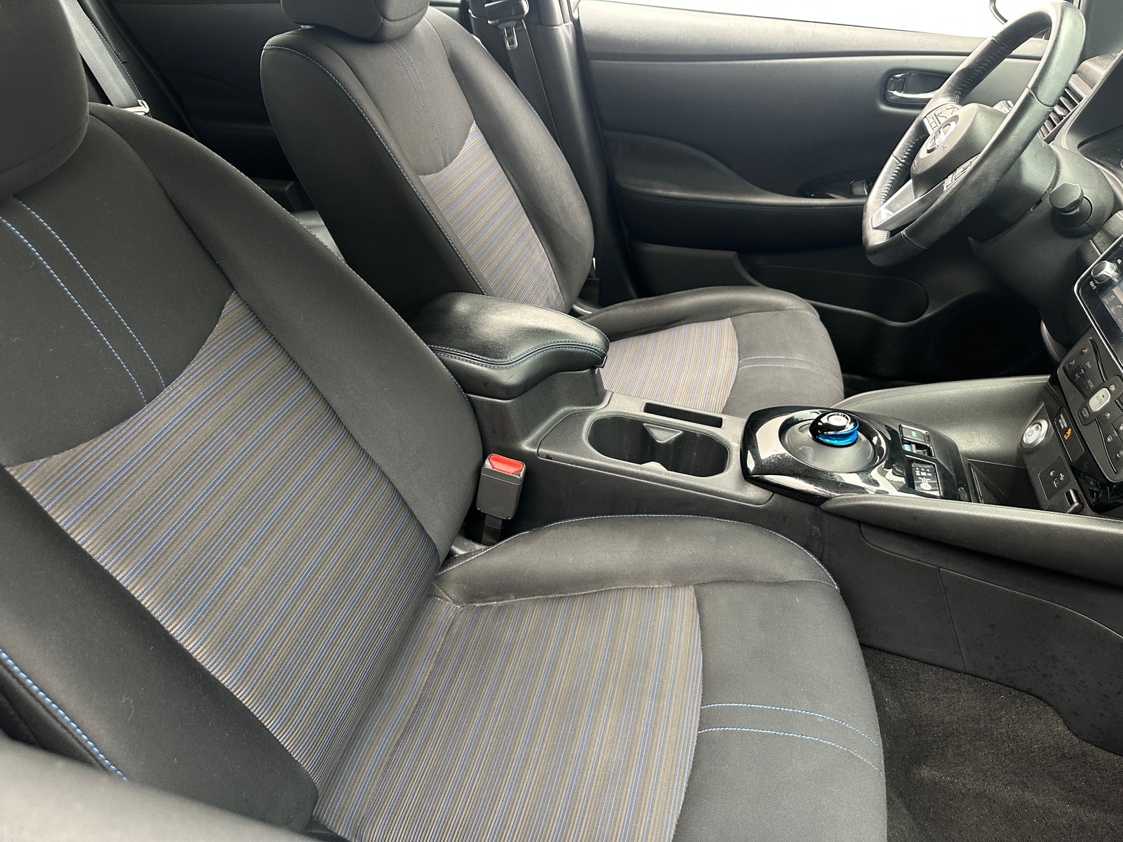 Thumbnail: 2018 Nissan Leaf - 2