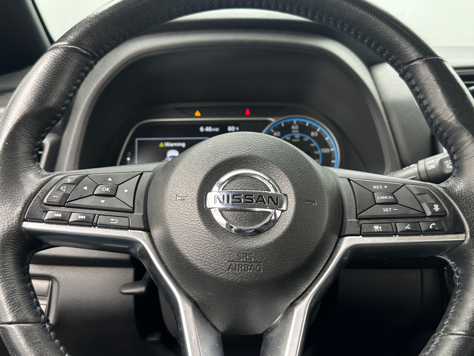 Thumbnail: 2018 Nissan Leaf - 5