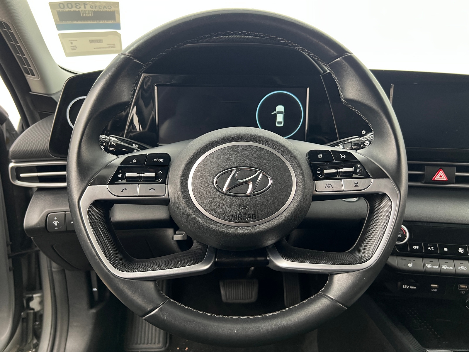 Thumbnail: 2022 Hyundai Elantra - 5