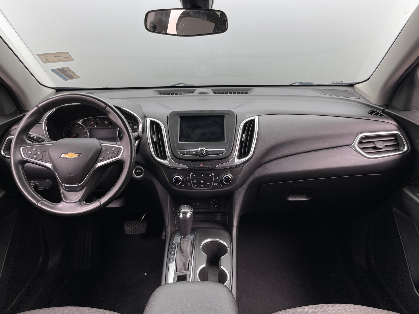 Thumbnail: 2019 Chevrolet Equinox - 3