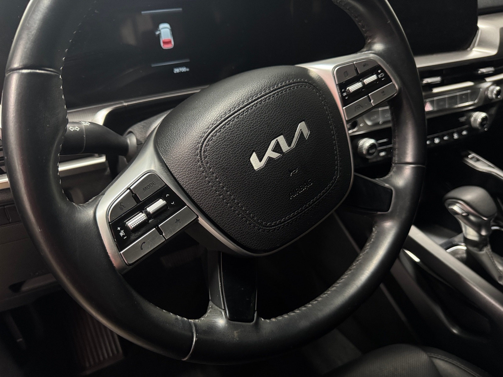 Thumbnail: 2023 Kia Telluride - 4