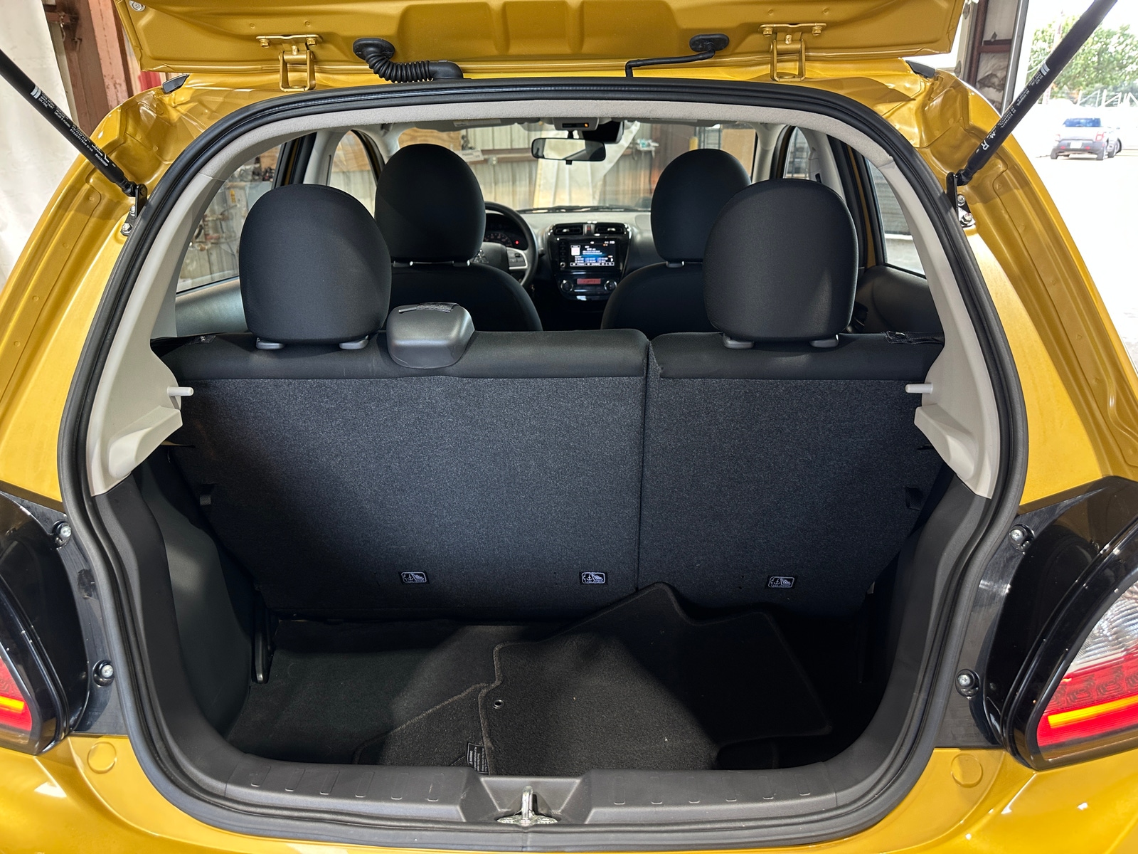 Thumbnail: 2024 Mitsubishi Mirage - 7