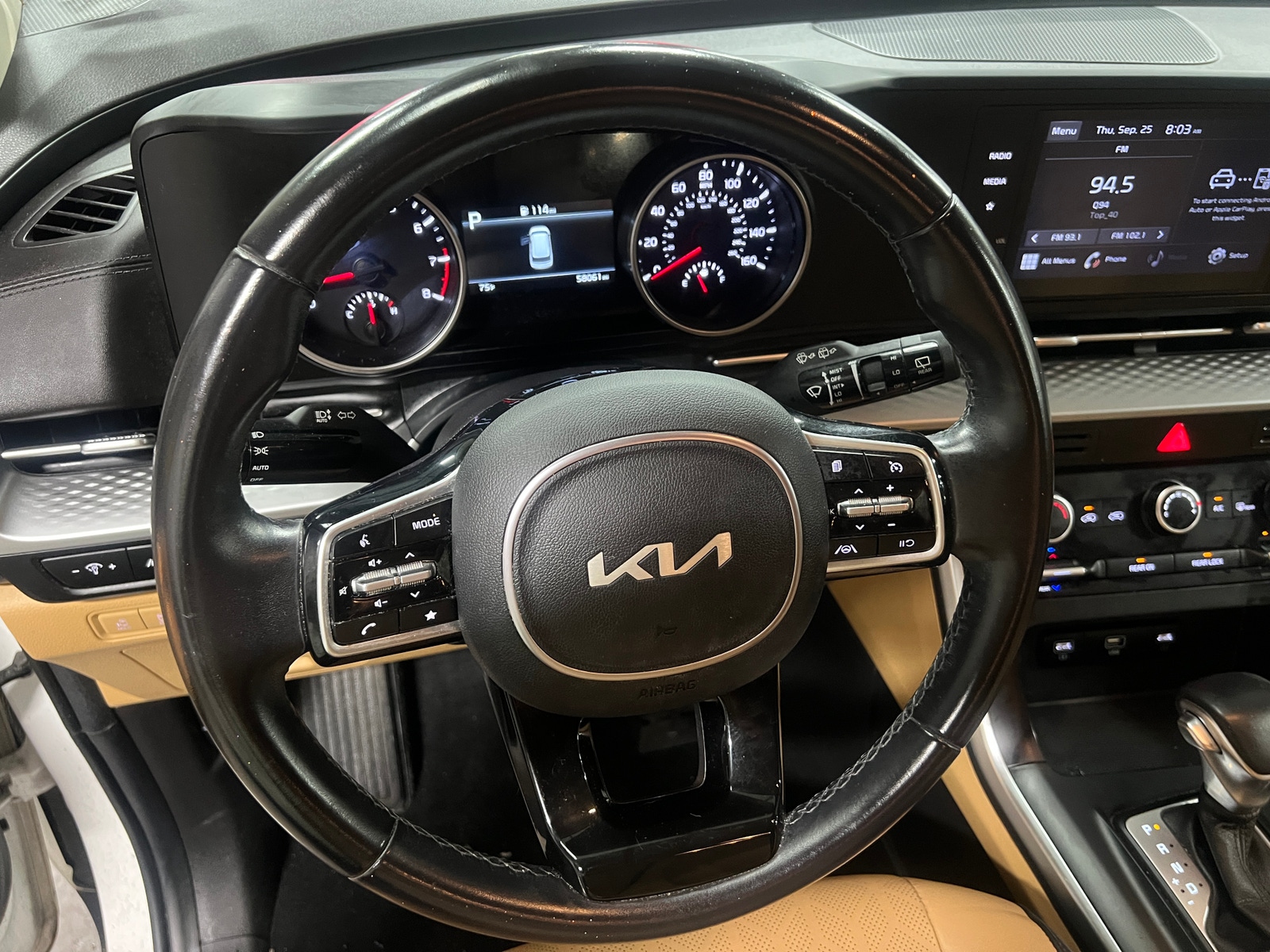 Thumbnail: 2022 Kia Carnival - 4