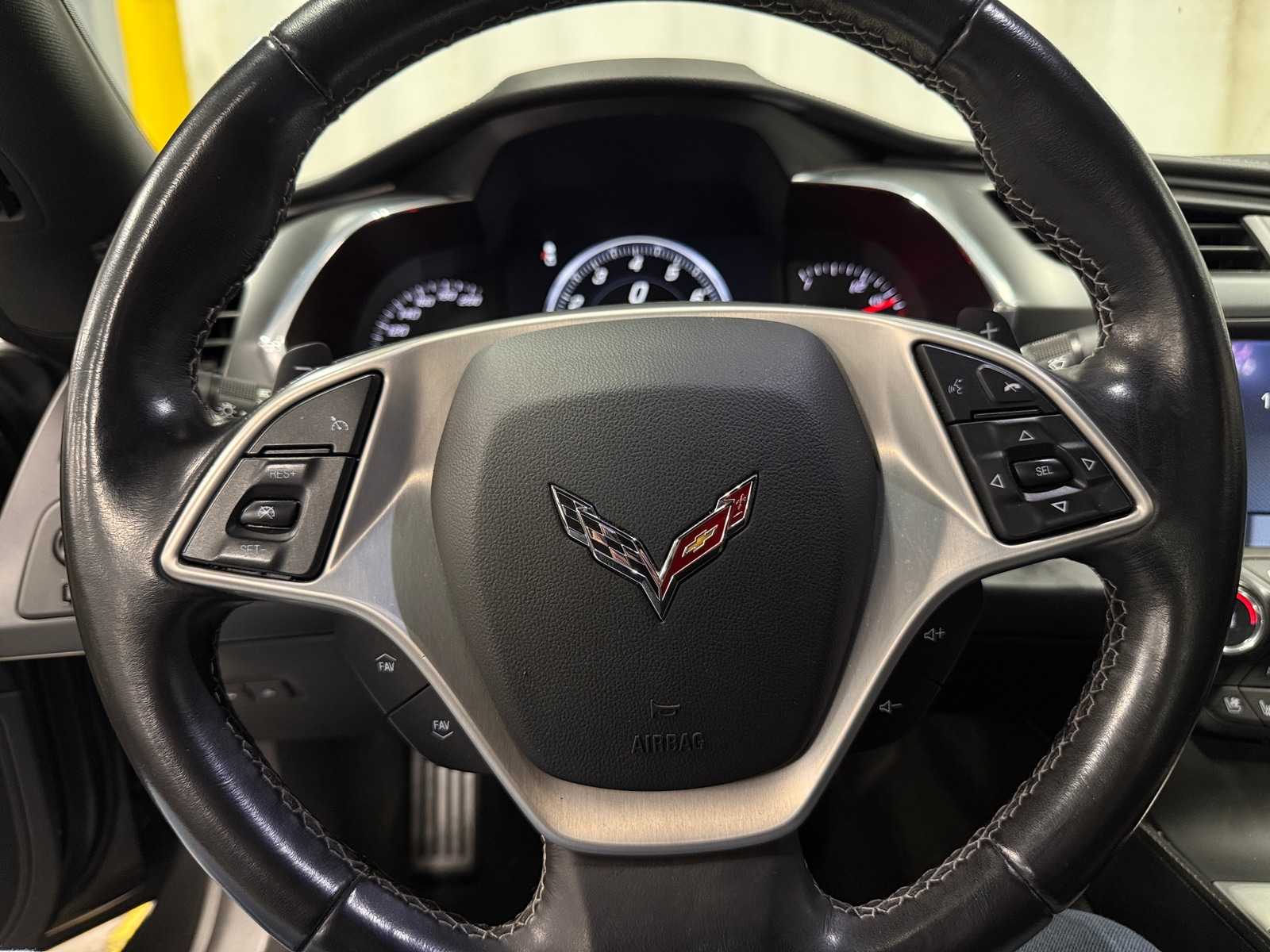 Thumbnail: 2015 Chevrolet Corvette - 3