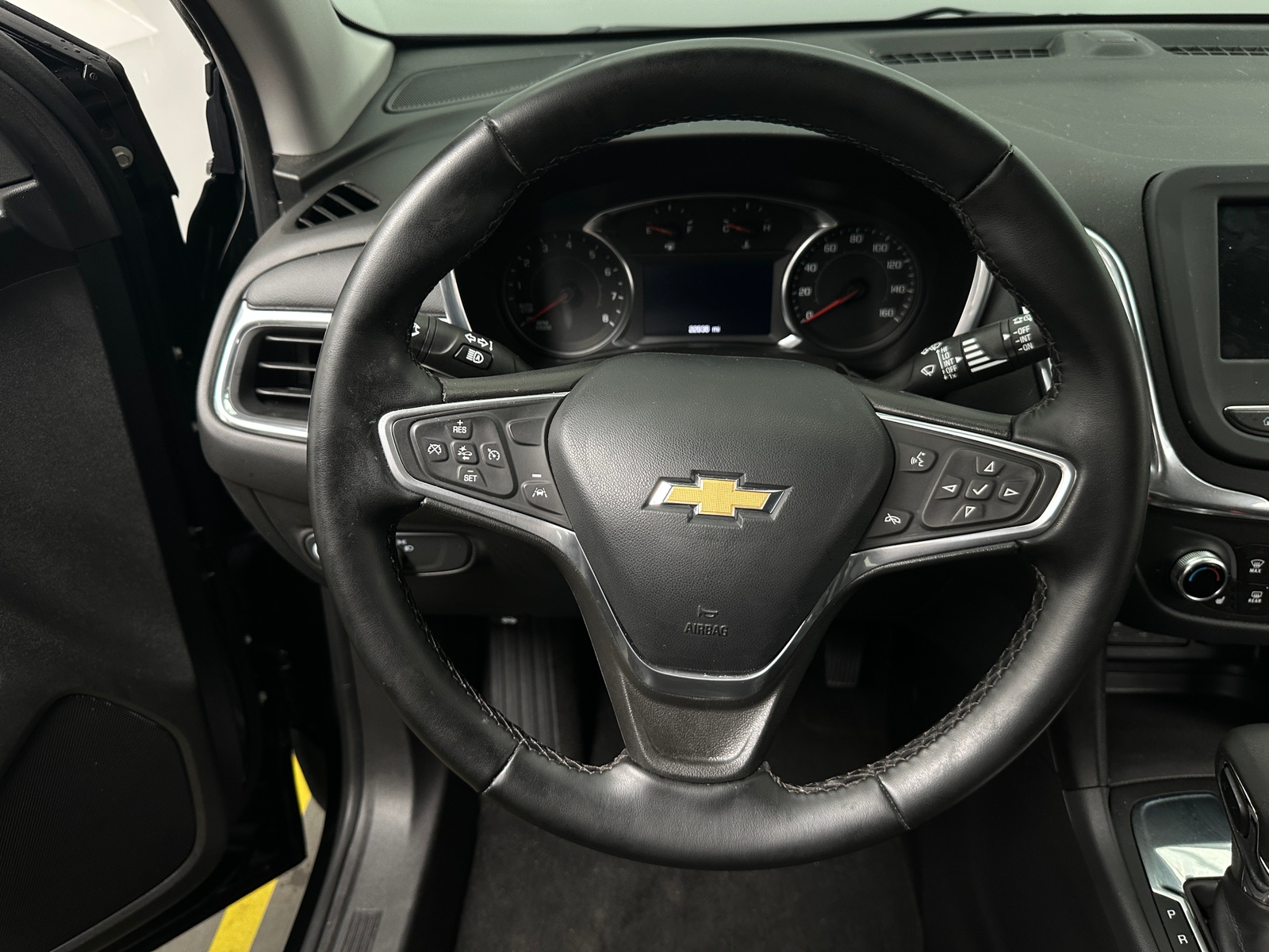 Thumbnail: 2023 Chevrolet Equinox - 5