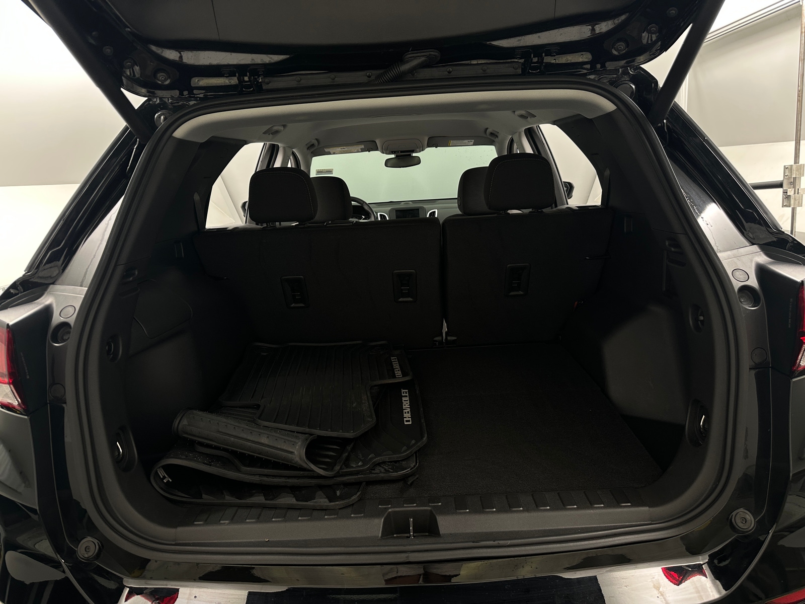 Thumbnail: 2023 Chevrolet Equinox - 7
