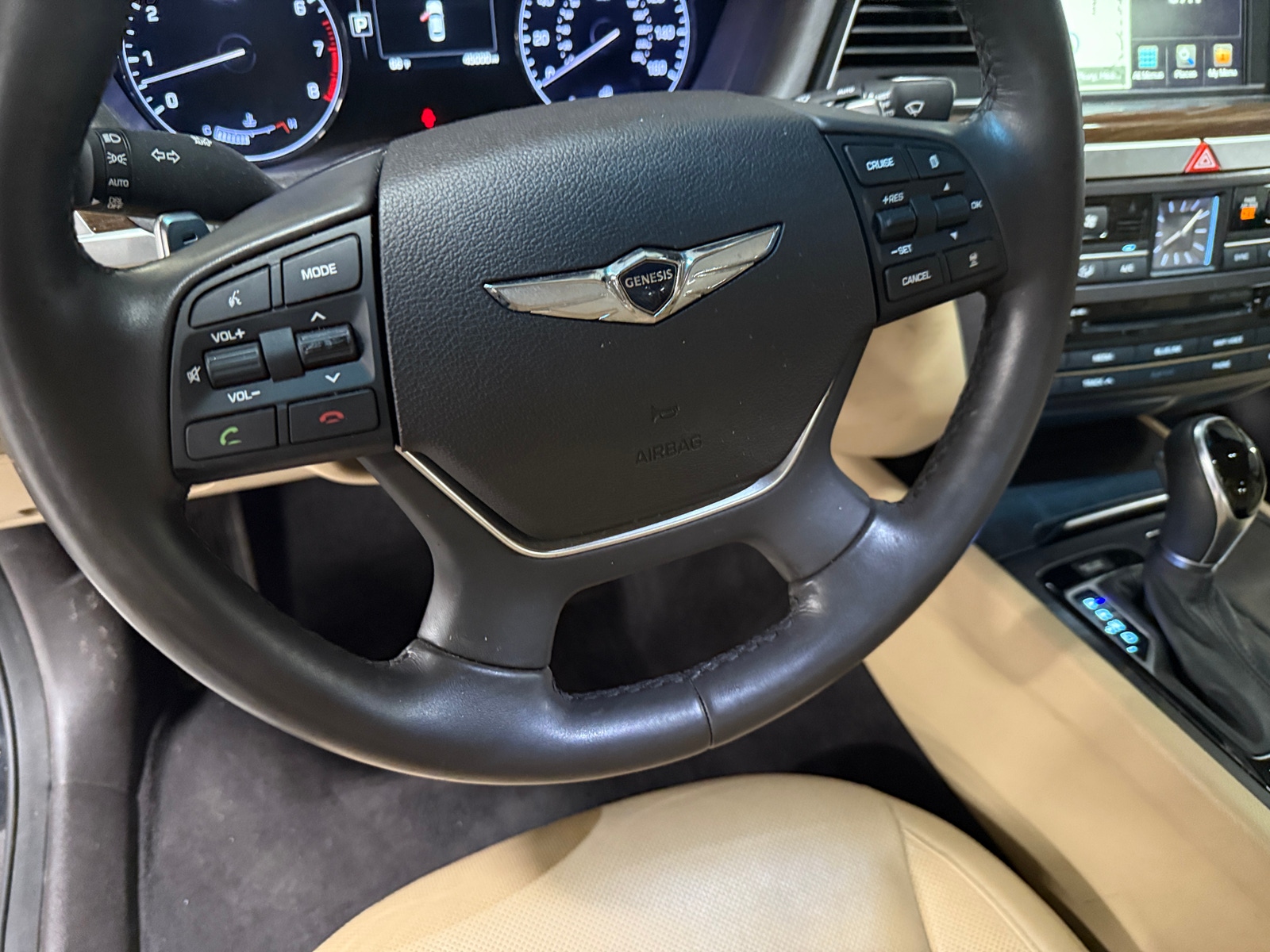 Thumbnail: 2017 Genesis G80 - 4