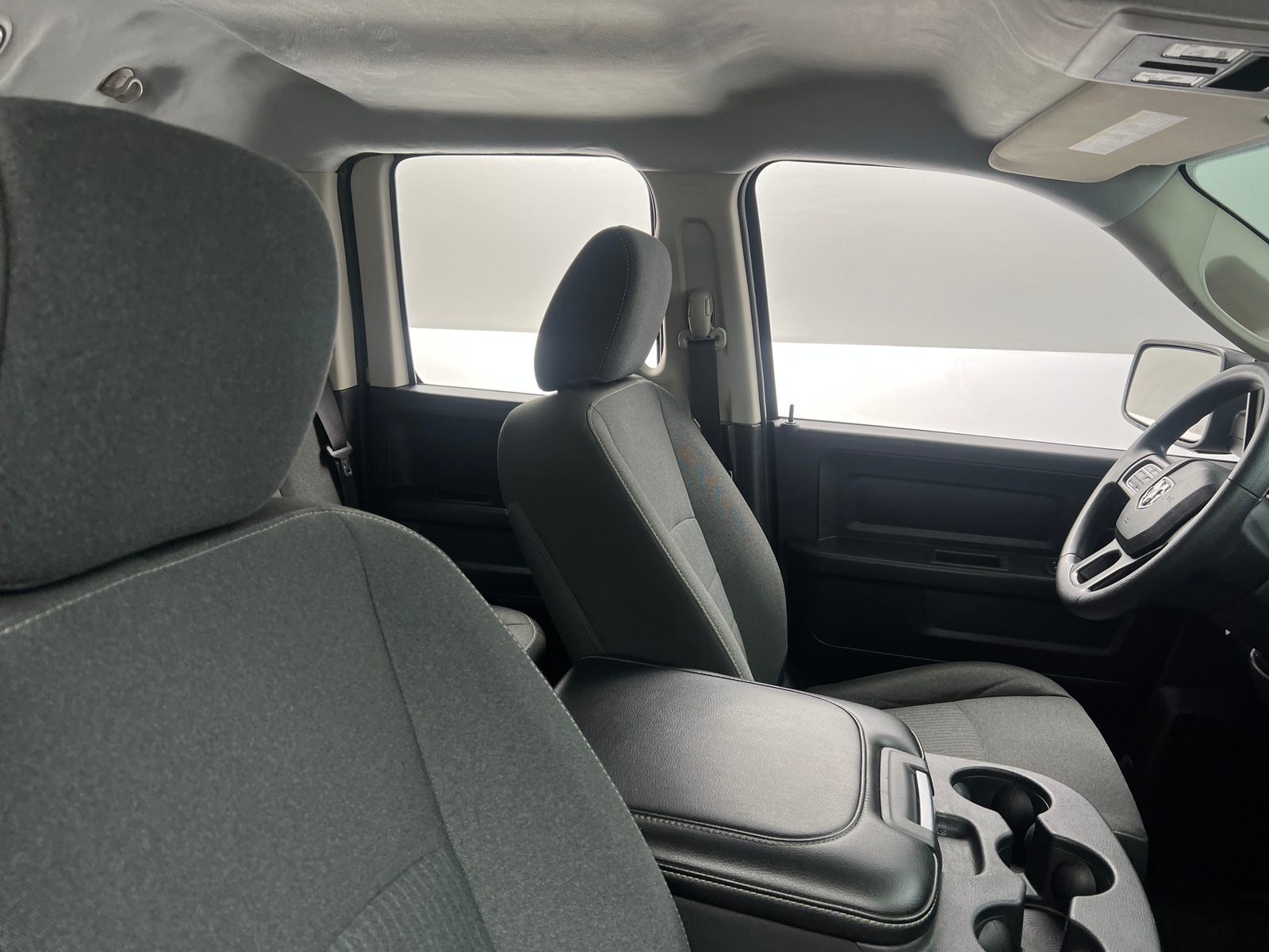 Thumbnail: 2021 RAM 1500 Classic - 2
