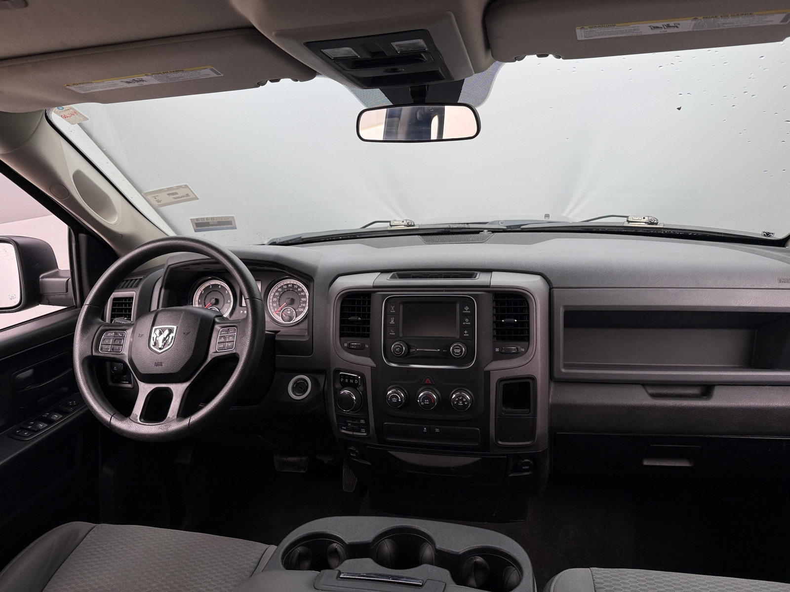 Thumbnail: 2019 RAM 1500 Classic - 3