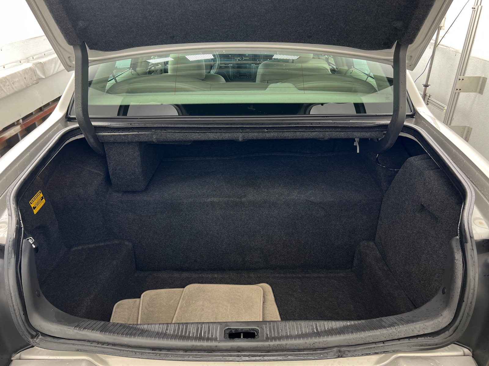 Thumbnail: 2010 Lincoln Town Car - 6