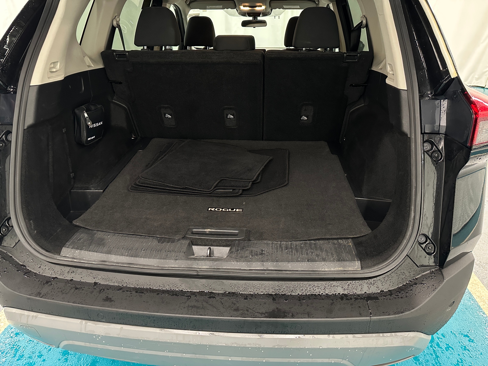 Thumbnail: 2023 Nissan Rogue - 7