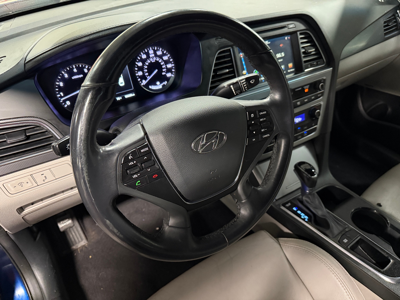 Thumbnail: 2016 Hyundai Sonata - 4