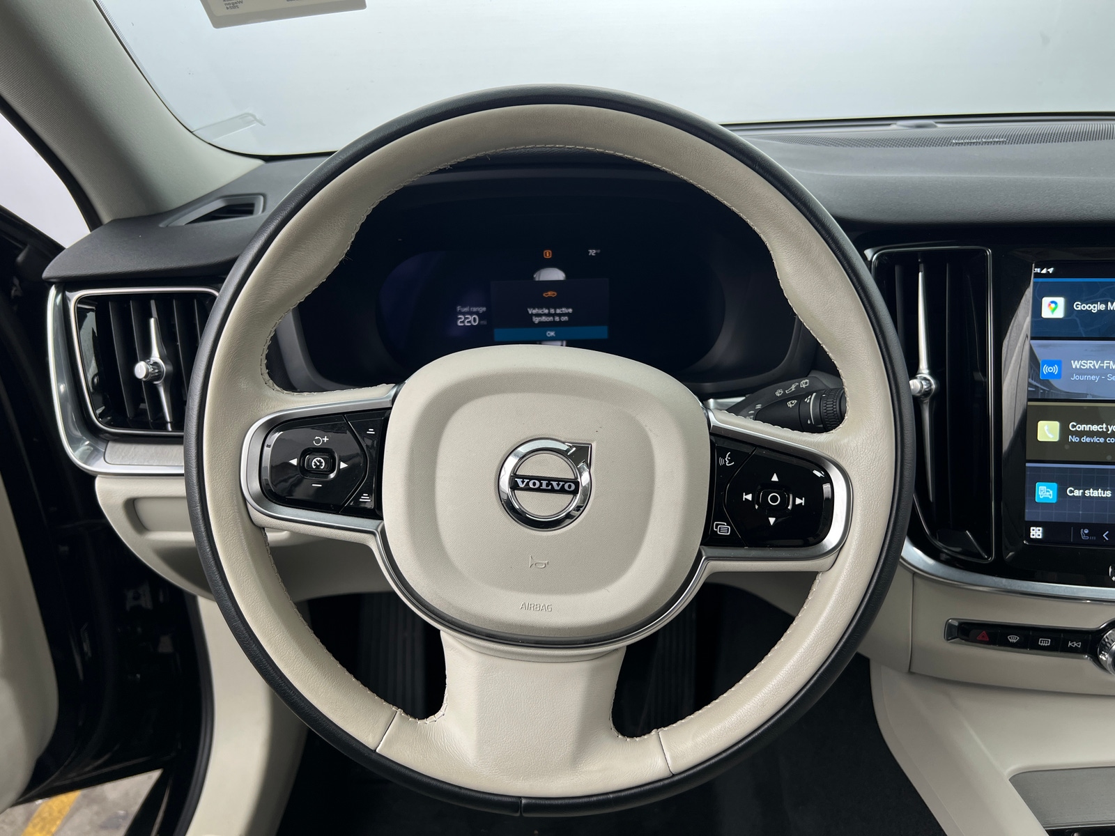 Thumbnail: 2024 Volvo V60 - 4