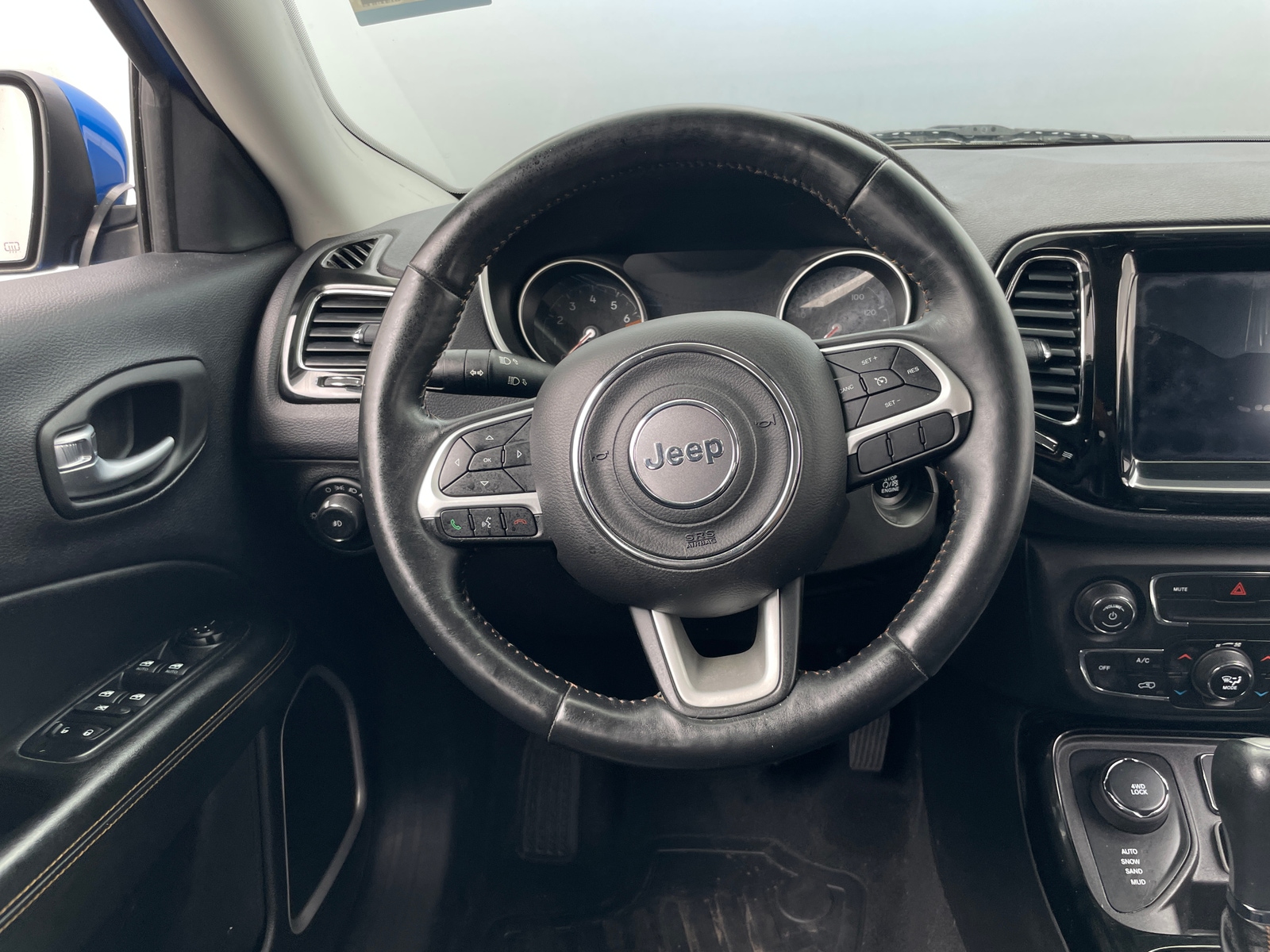 Thumbnail: 2018 Jeep Compass - 4