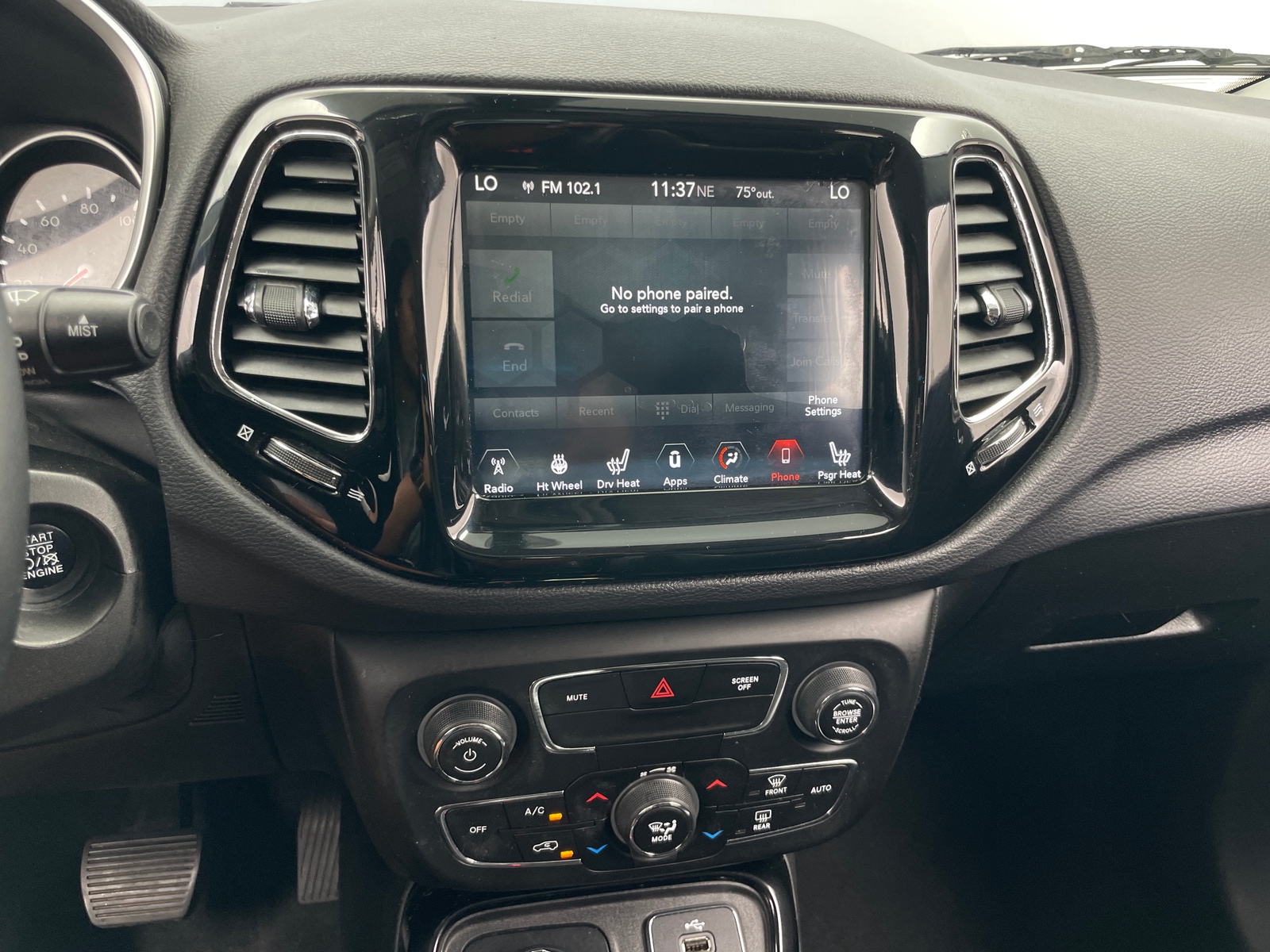 Thumbnail: 2018 Jeep Compass - 3