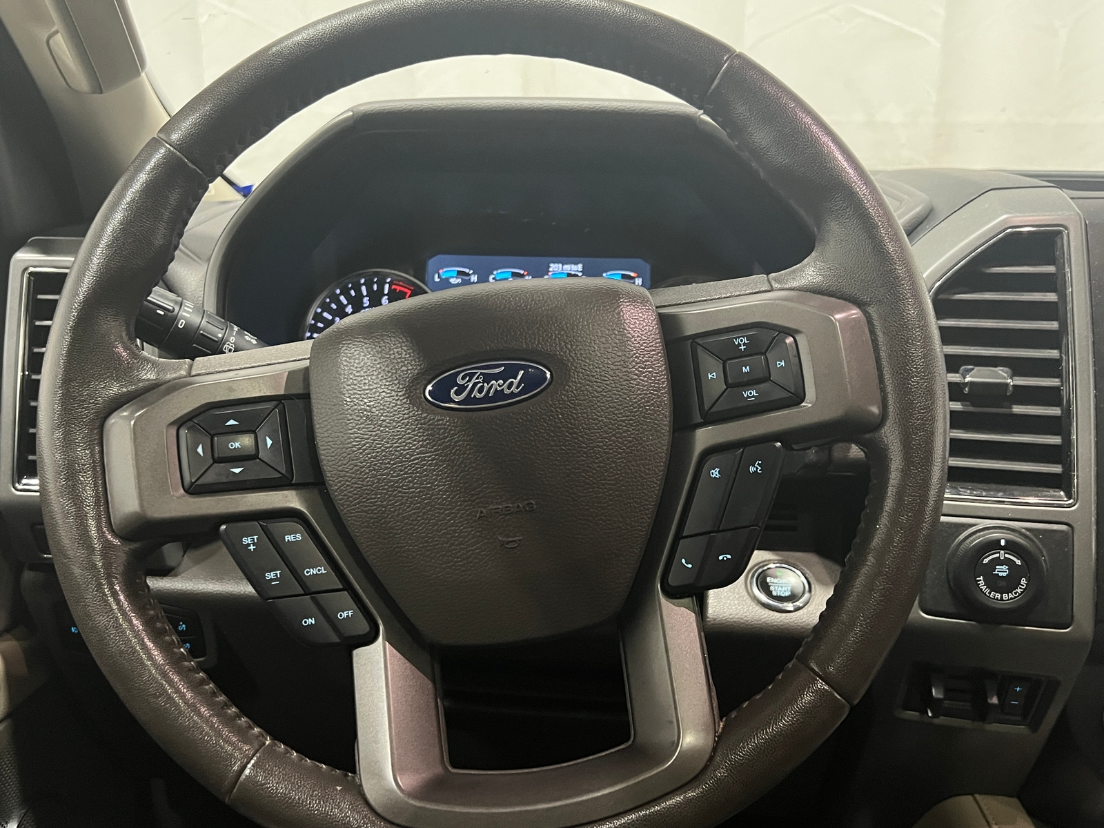 Thumbnail: 2020 Ford Expedition - 5