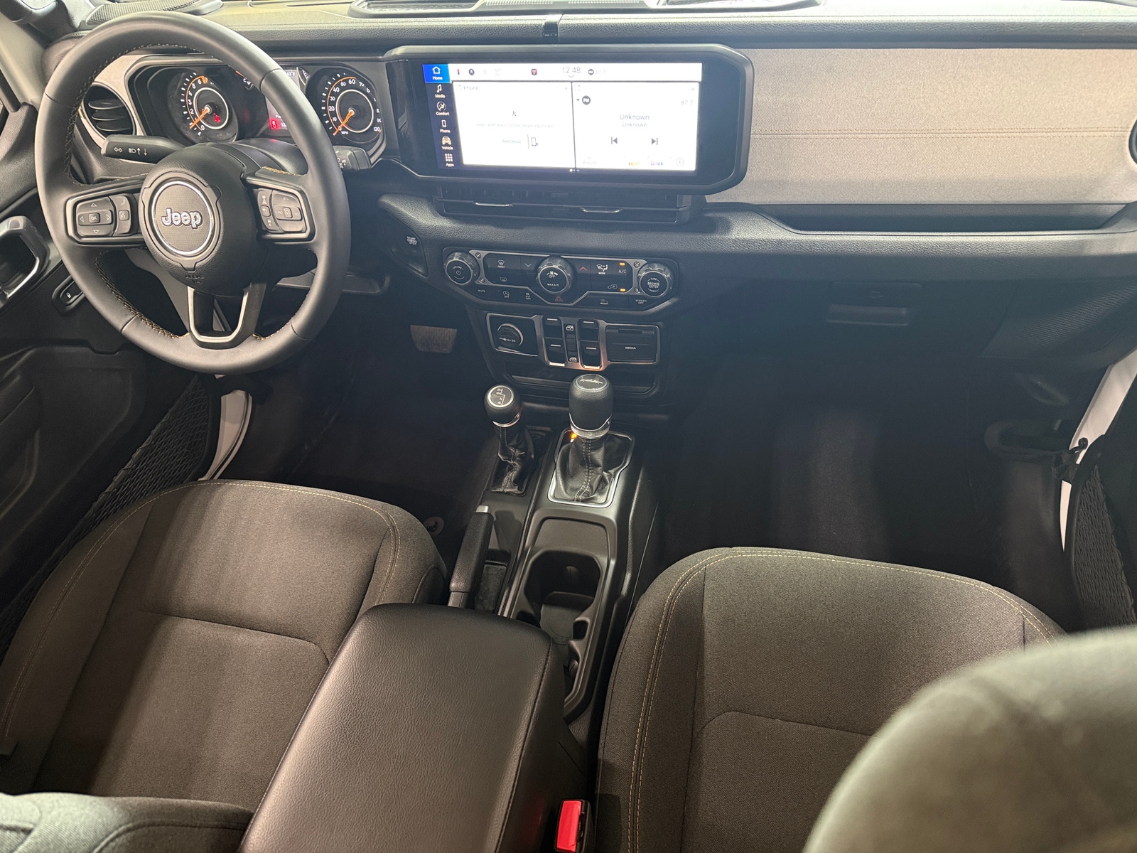 Thumbnail: 2025 Jeep Gladiator - 3