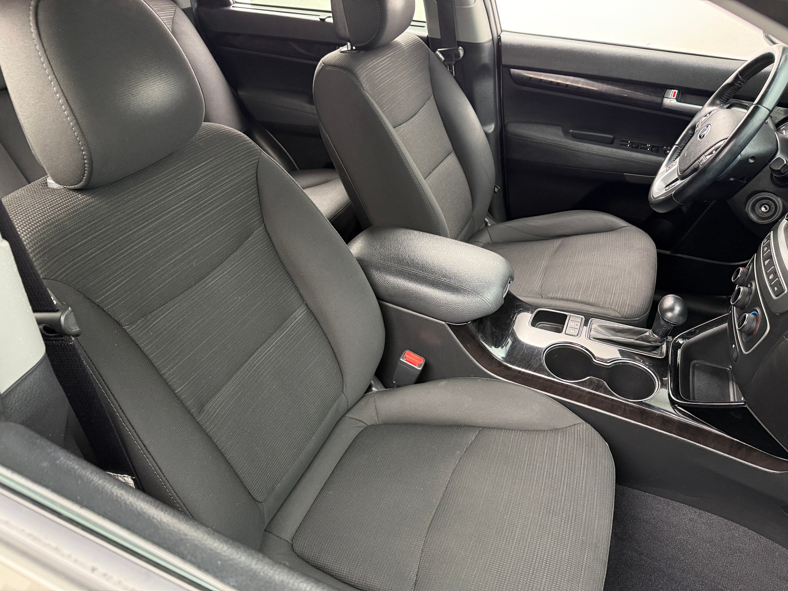 Thumbnail: 2014 Kia Sorento - 2