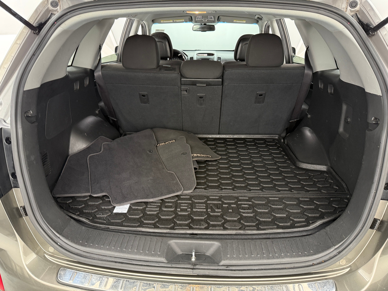 Thumbnail: 2014 Kia Sorento - 7