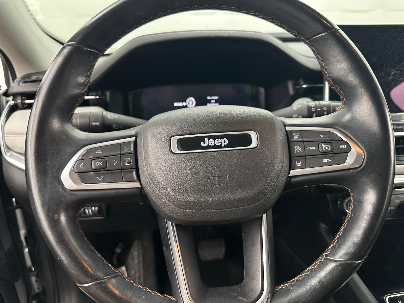 Thumbnail: 2022 Jeep Compass - 4