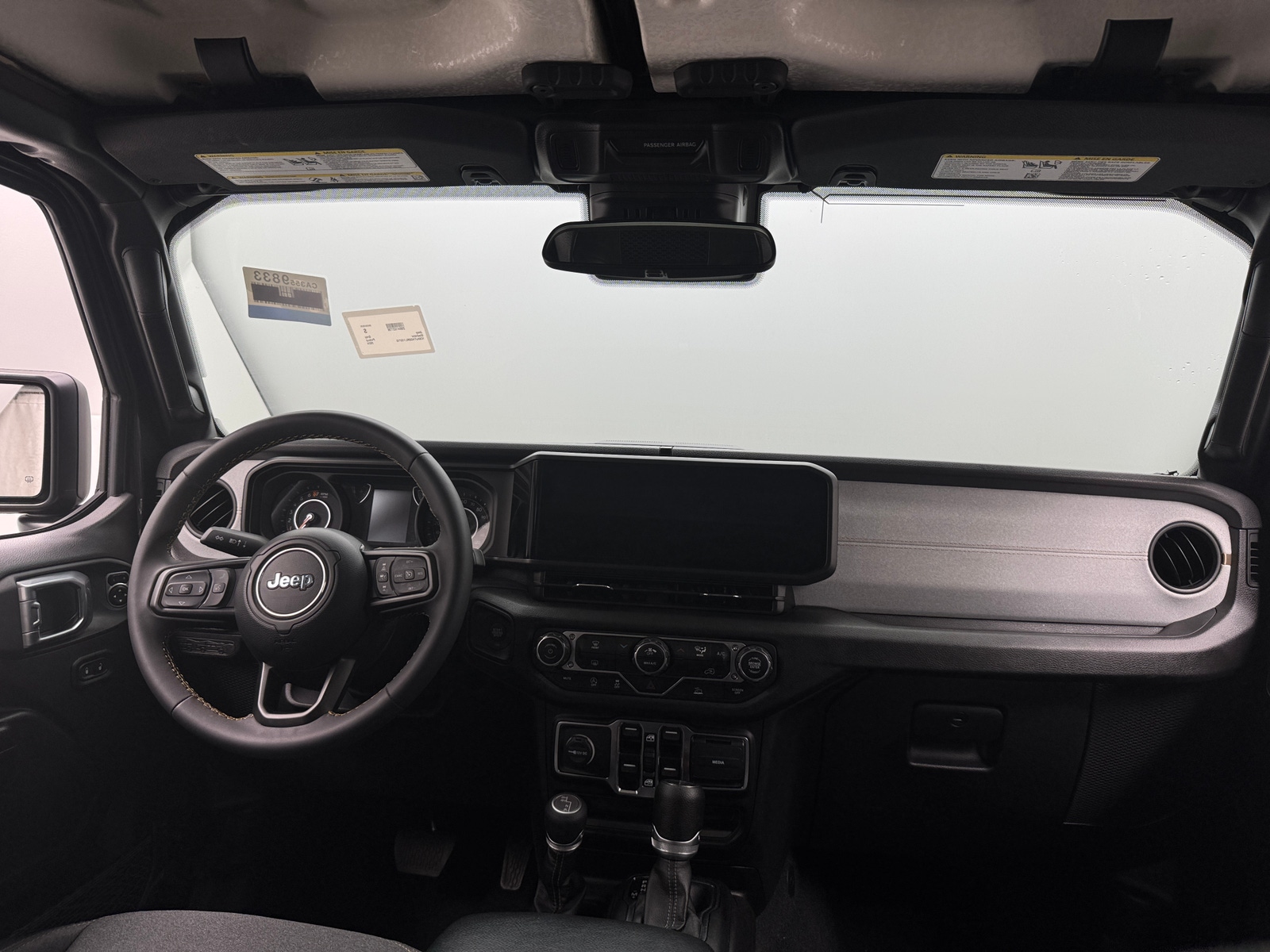 Thumbnail: 2024 Jeep Gladiator - 3
