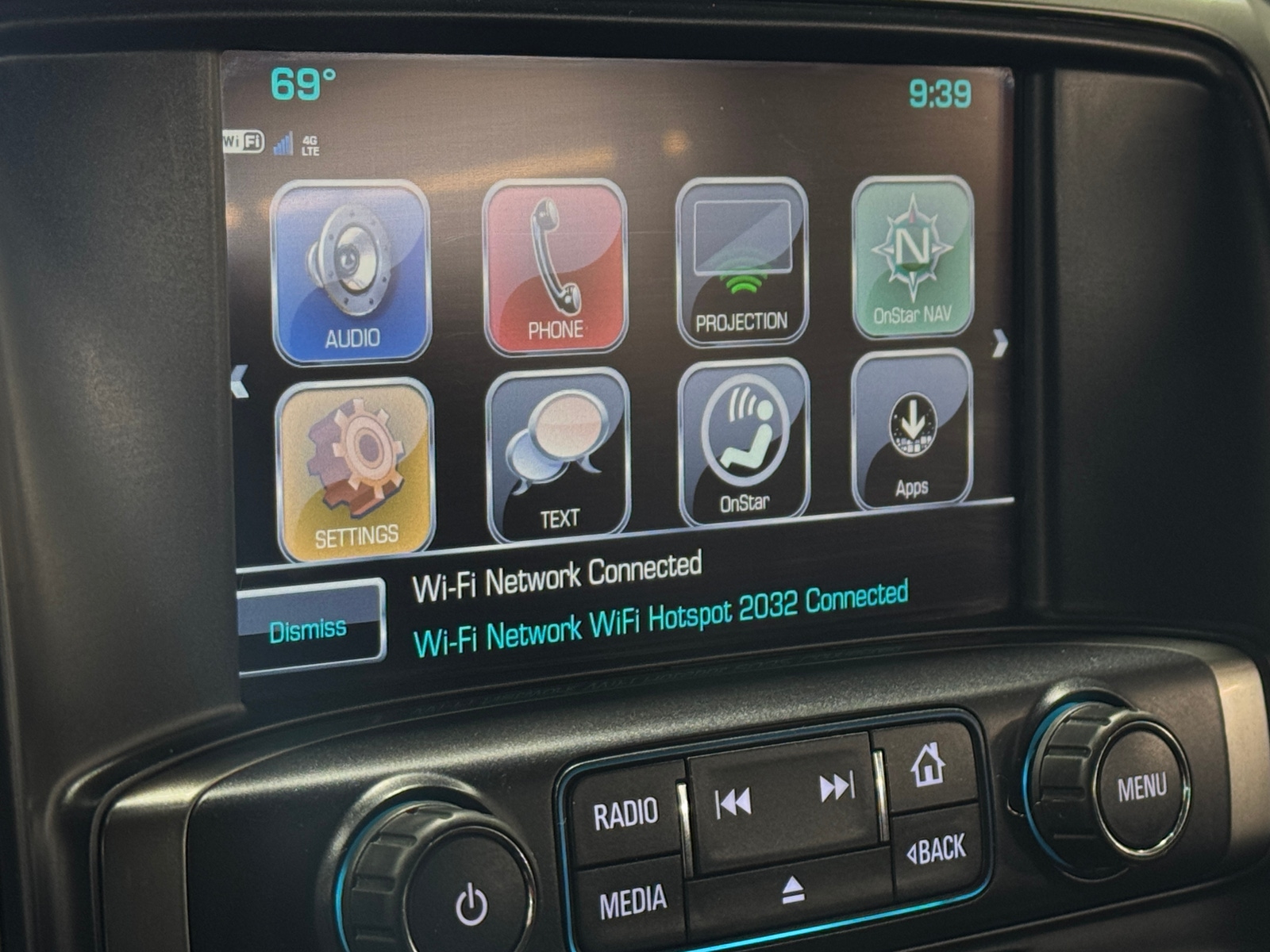 Thumbnail: 2018 Chevrolet Silverado 1500 - 4