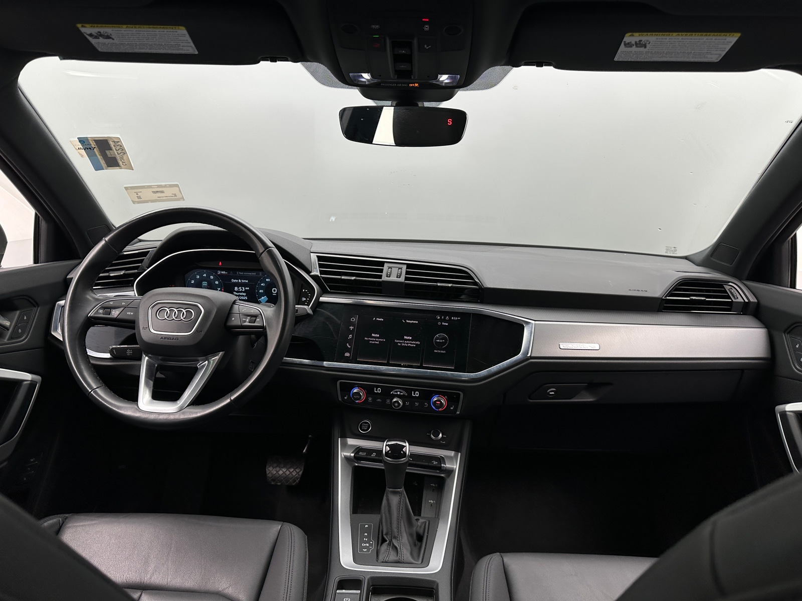 Thumbnail: 2023 Audi Q3 - 2