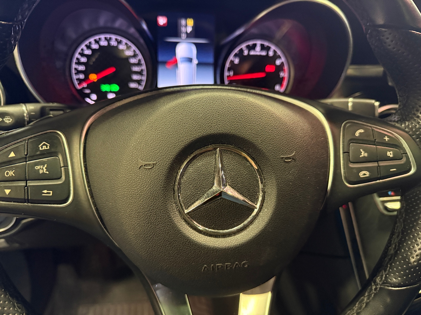 Thumbnail: 2019 Mercedes-Benz GLC - 4