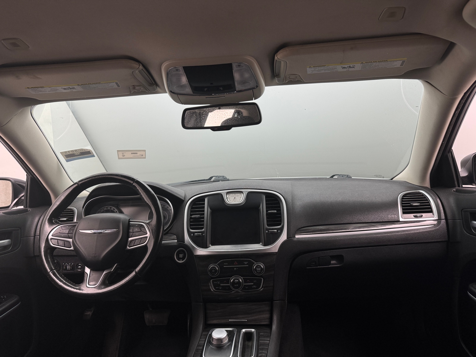 Thumbnail: 2021 Chrysler 300 - 3