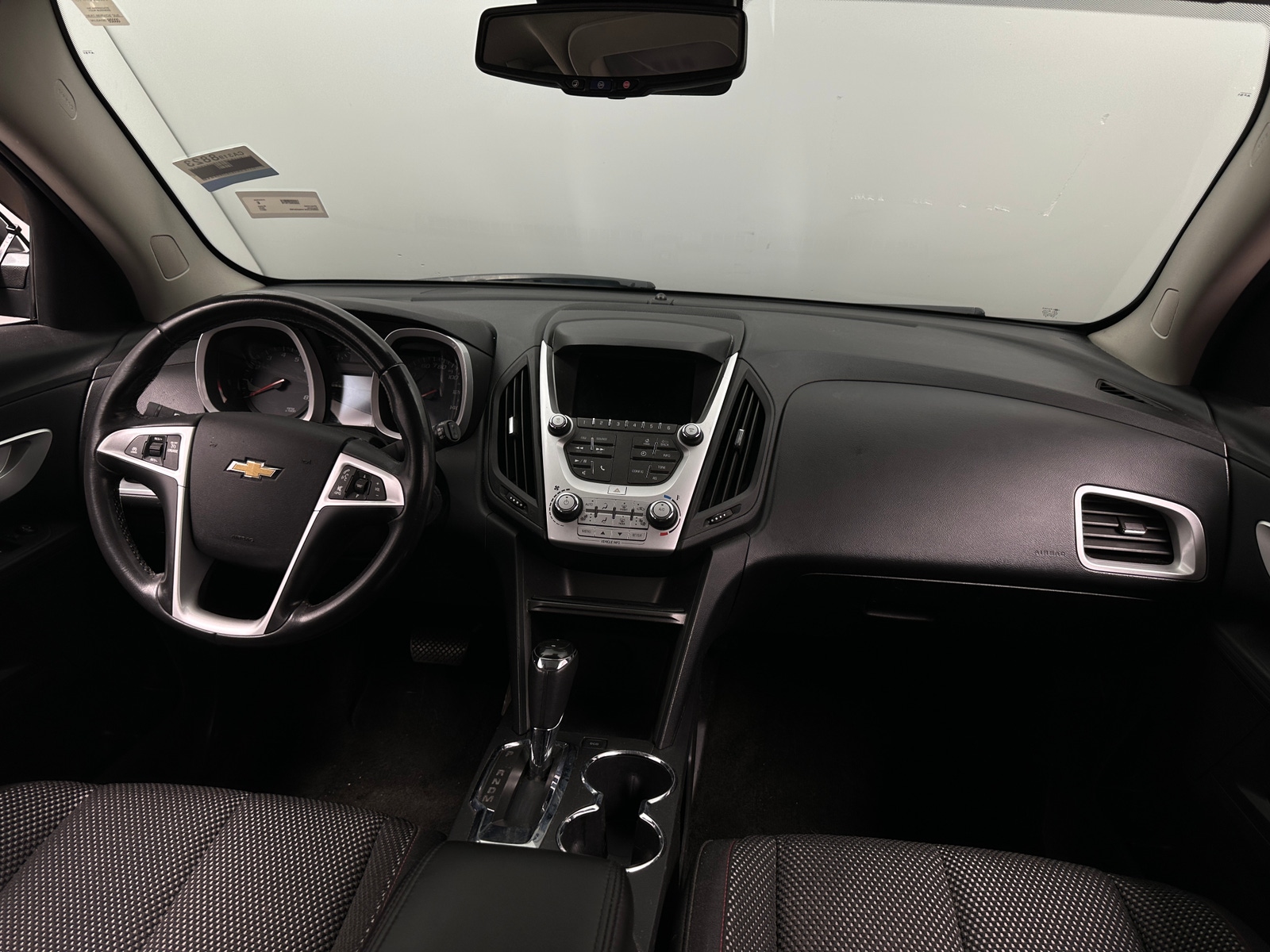 Thumbnail: 2017 Chevrolet Equinox - 3